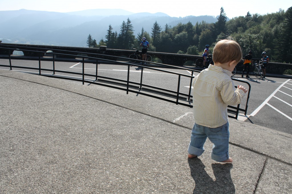 MAX LAZER tears off on his own  to explore Oregon